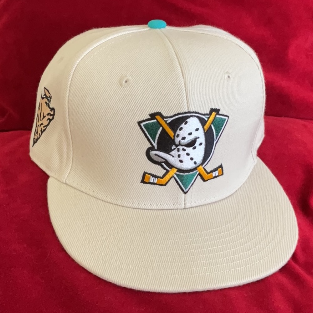 Anaheim Ducks Snapback Hat